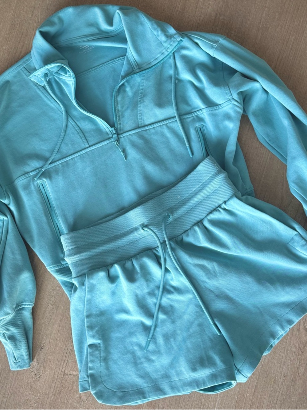 Old navy Dynamic fleece half zip & shorts set - luminous blue. NEVER WORN NWOT